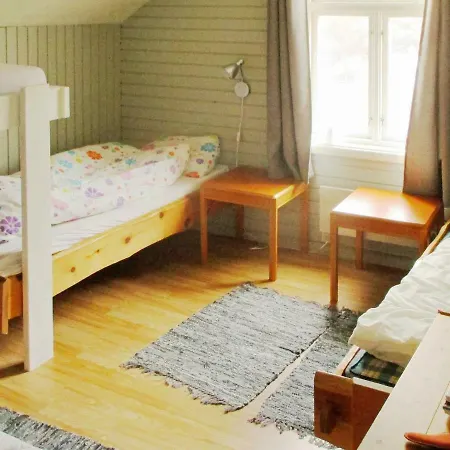 Holiday home Holiday Home Tustna *