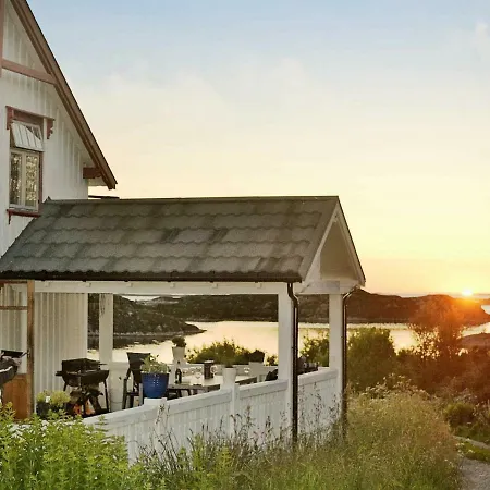 Holiday home Holiday Home Tustna