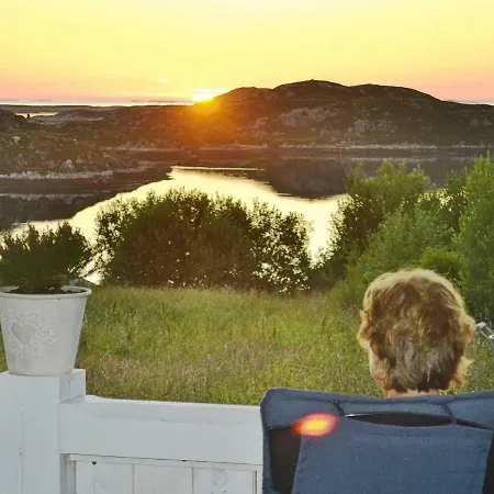 Holiday Home Tustna Holiday home